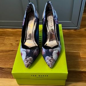 Ted baker Heels floral with box